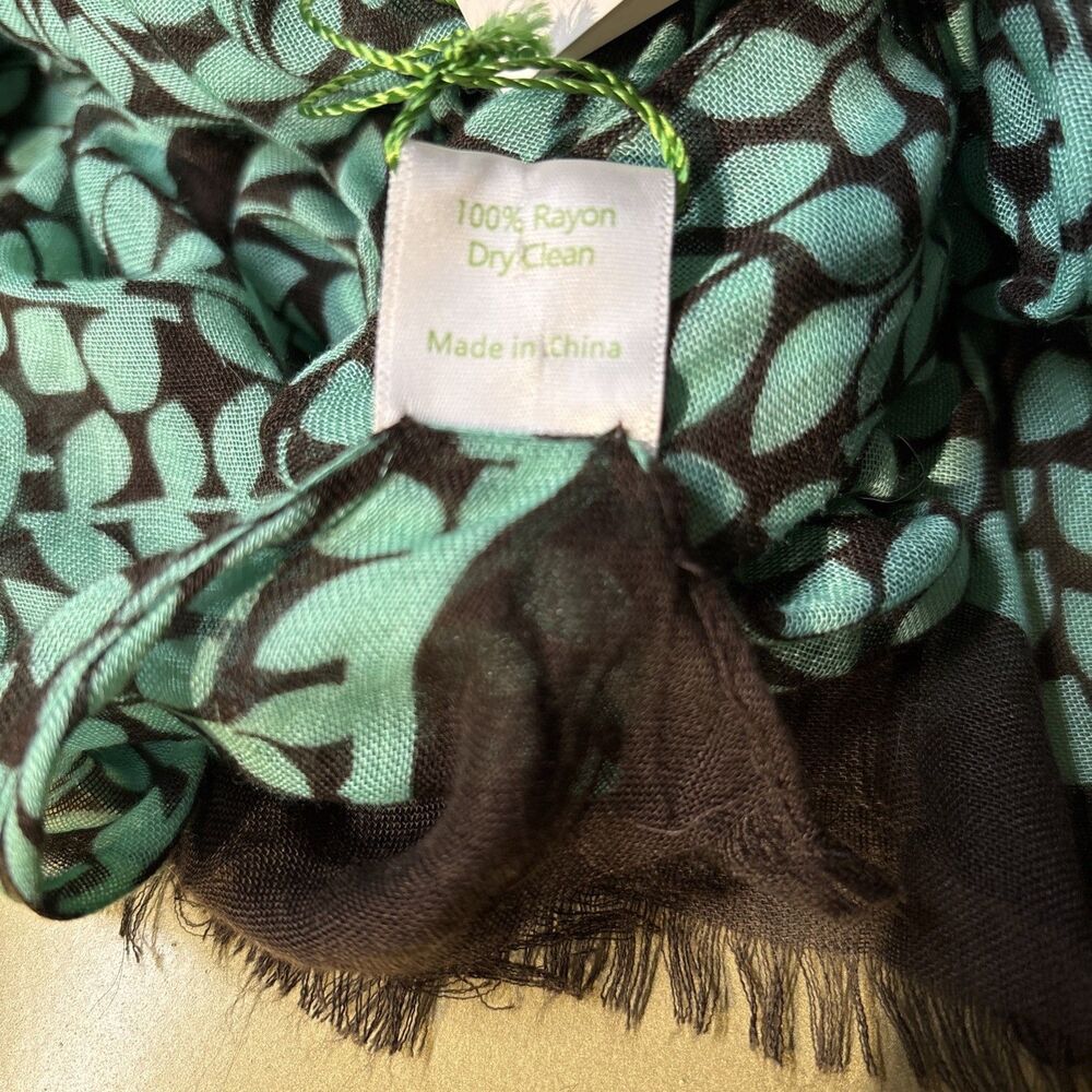 Vera Bradley Scarf Wrap Fringe Floral Shower Vines Oblong 70x27" Beachy New NWT - Picture 5 of 8